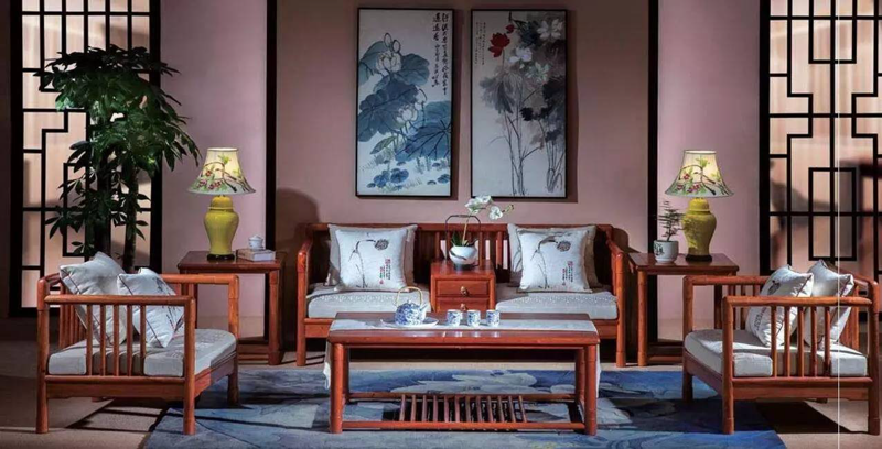 选购沙发，打造温馨舒适家